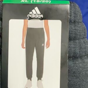 ⚡️Adidas Youth Jogger Pants - Black (Size XL 18/20)